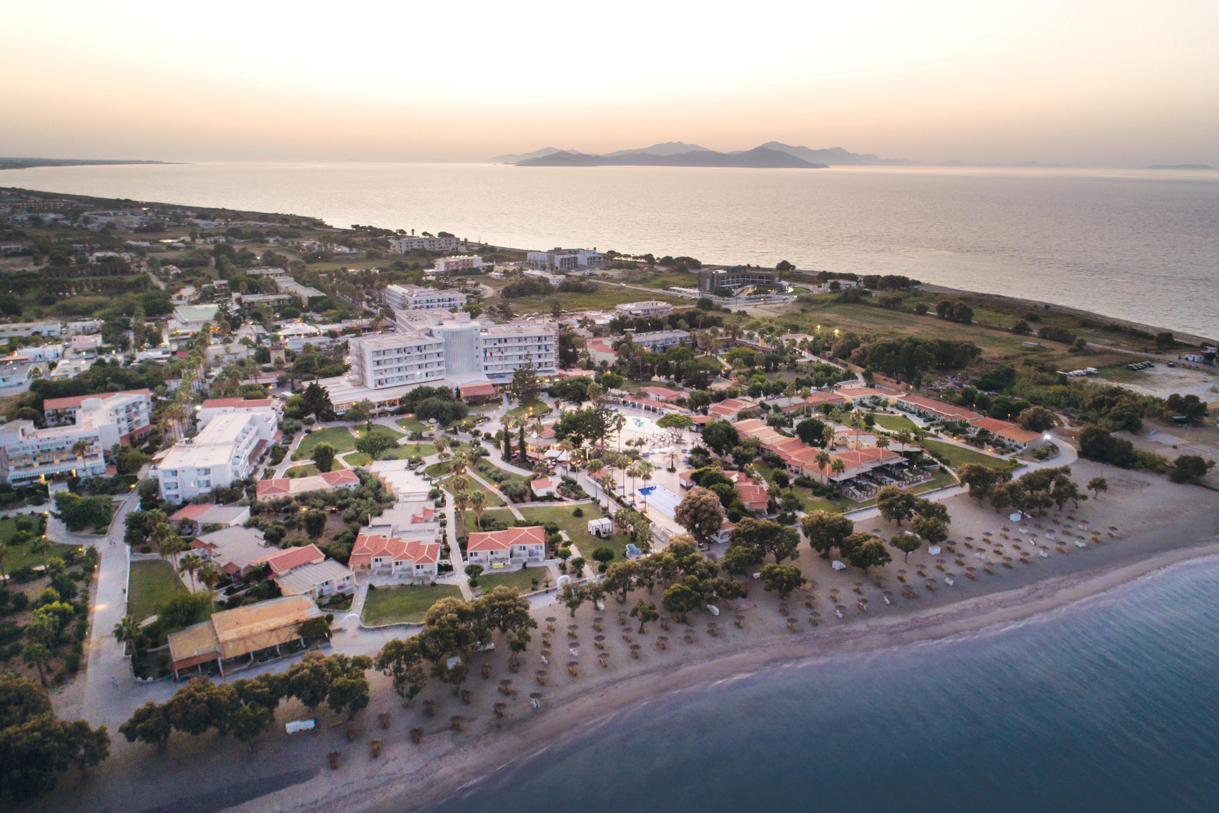 Atlantis Hotel Lambi  Dış mekan fotoğraf