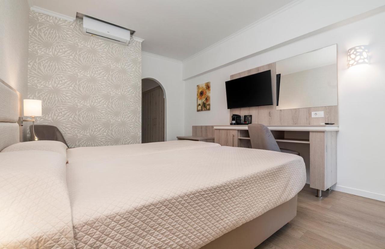 Atlantis Hotel Lambi  Dış mekan fotoğraf