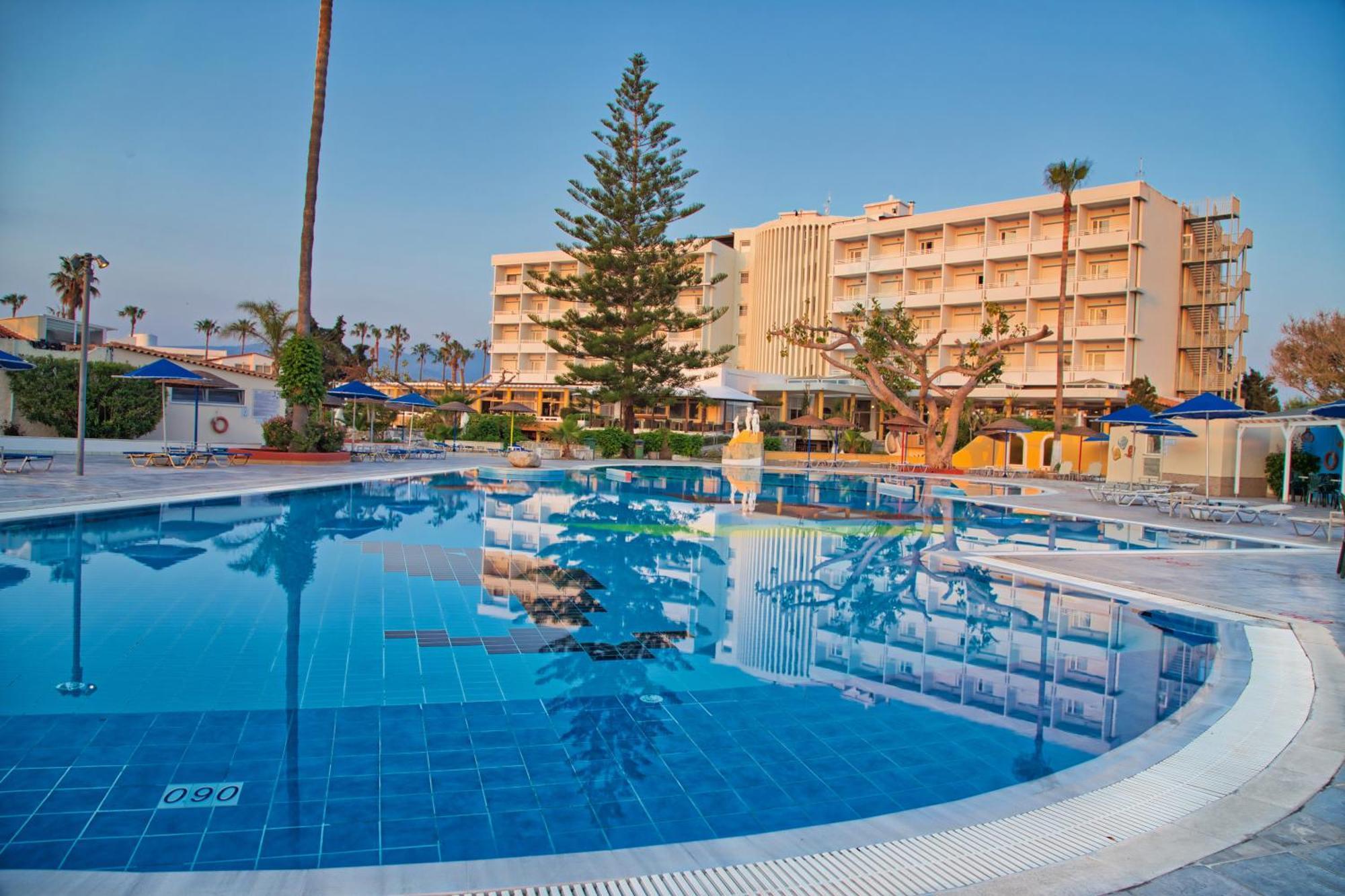 Atlantis Hotel Lambi  Dış mekan fotoğraf