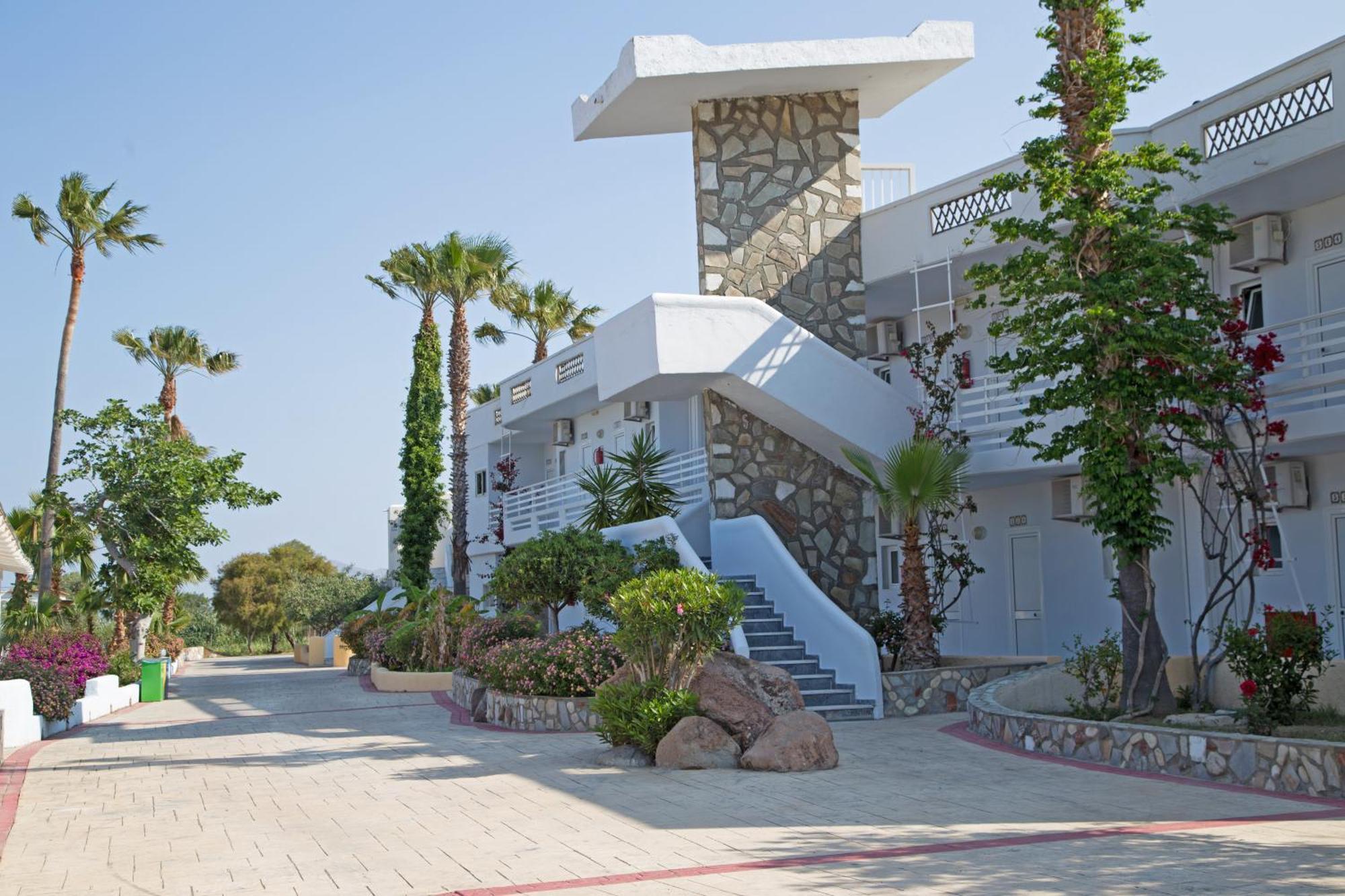 Atlantis Hotel Lambi  Dış mekan fotoğraf